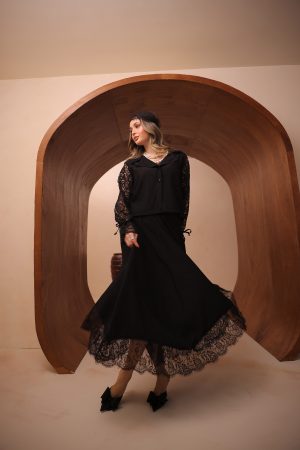 Çilek Kumaş Dantelli Etekli Takım 2670